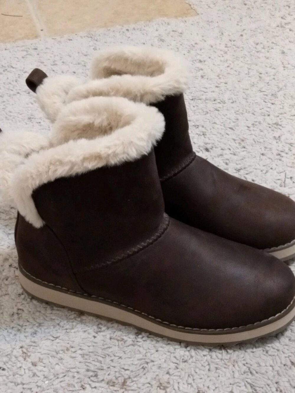 Skechers Keepsakes 2.0 Snowfall Chocolate Womens Size 9 Shearling Winter Boots
